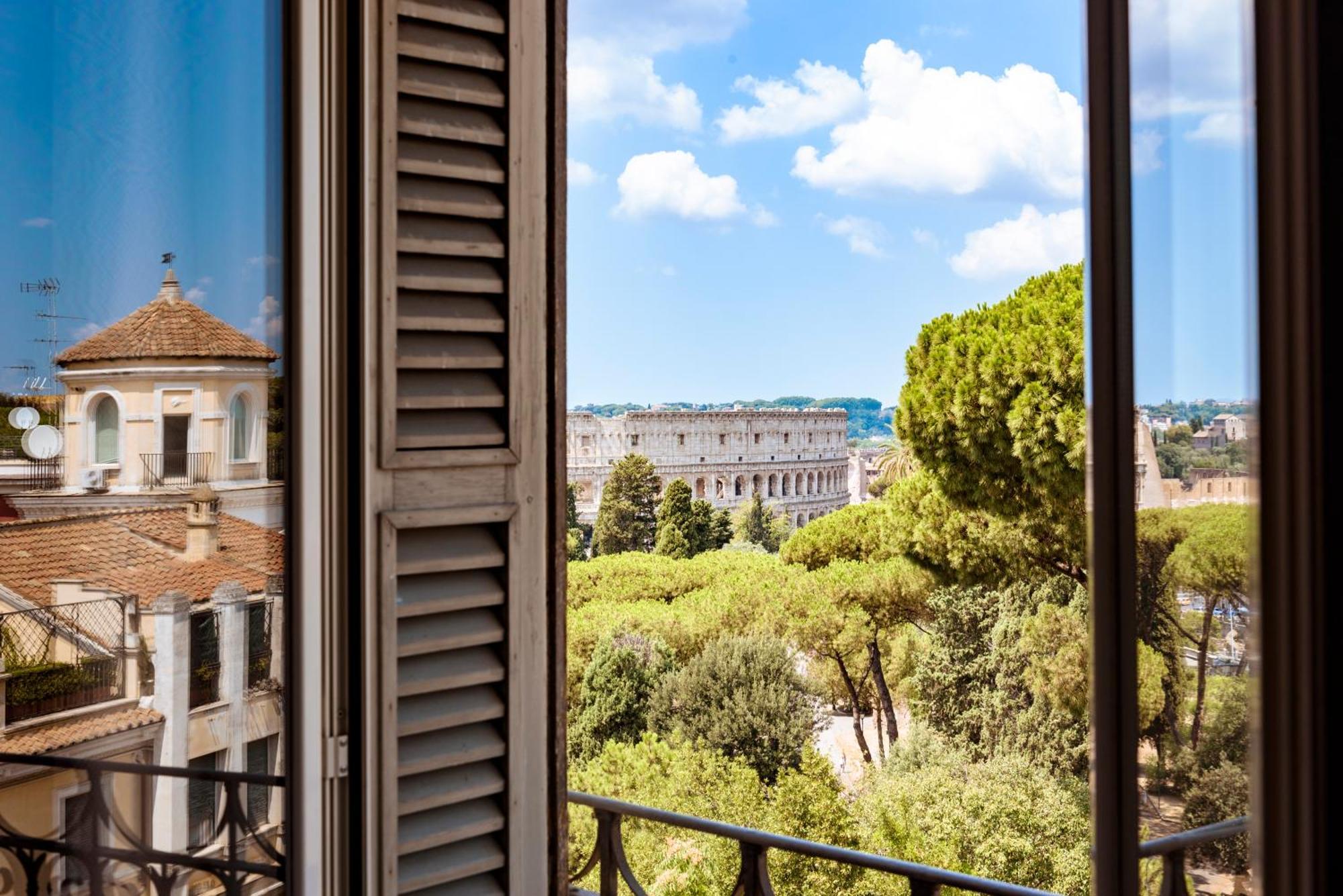 Elysium Suites Colosseo โรม ภายนอก รูปภาพ