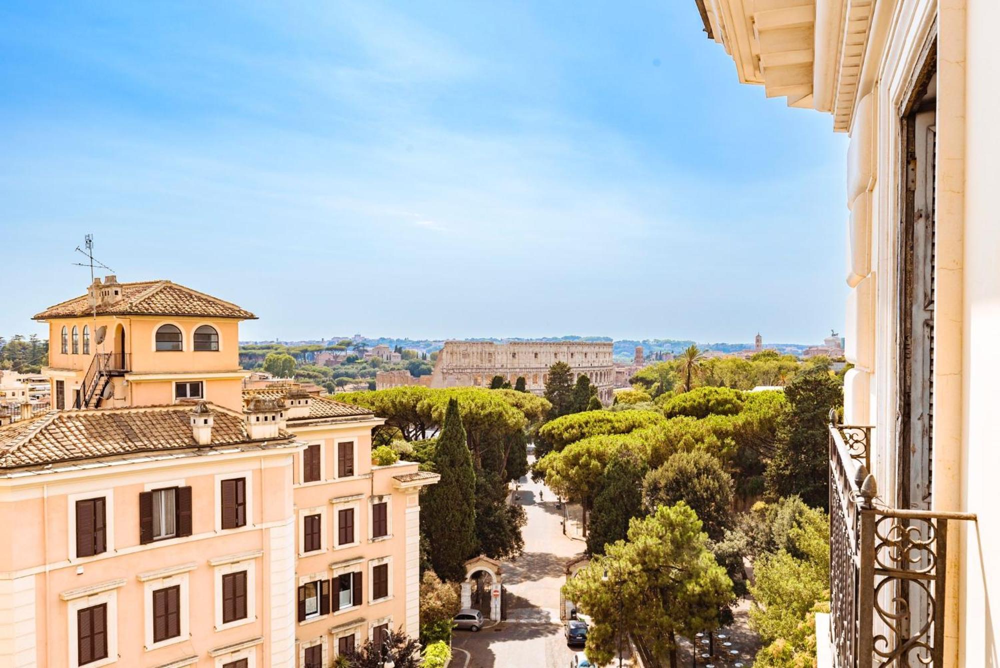Elysium Suites Colosseo โรม ภายนอก รูปภาพ