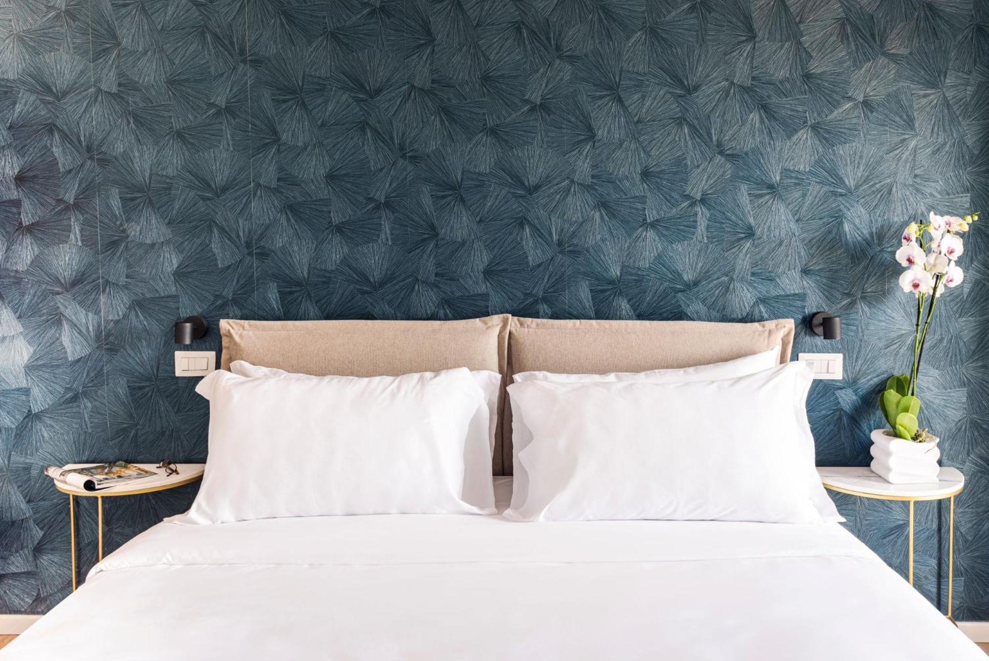 Elysium Suites Colosseo โรม ภายนอก รูปภาพ